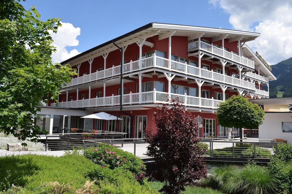 Das Hotel Eden - Das Aktiv- & Wohlfuehlhotel In Tirol Auf 1200M Hoehe Seefeld in Tirol Kültér fotó